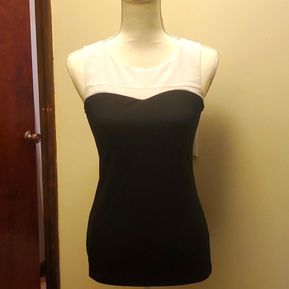 LIMITED Sweetheart Blouse.